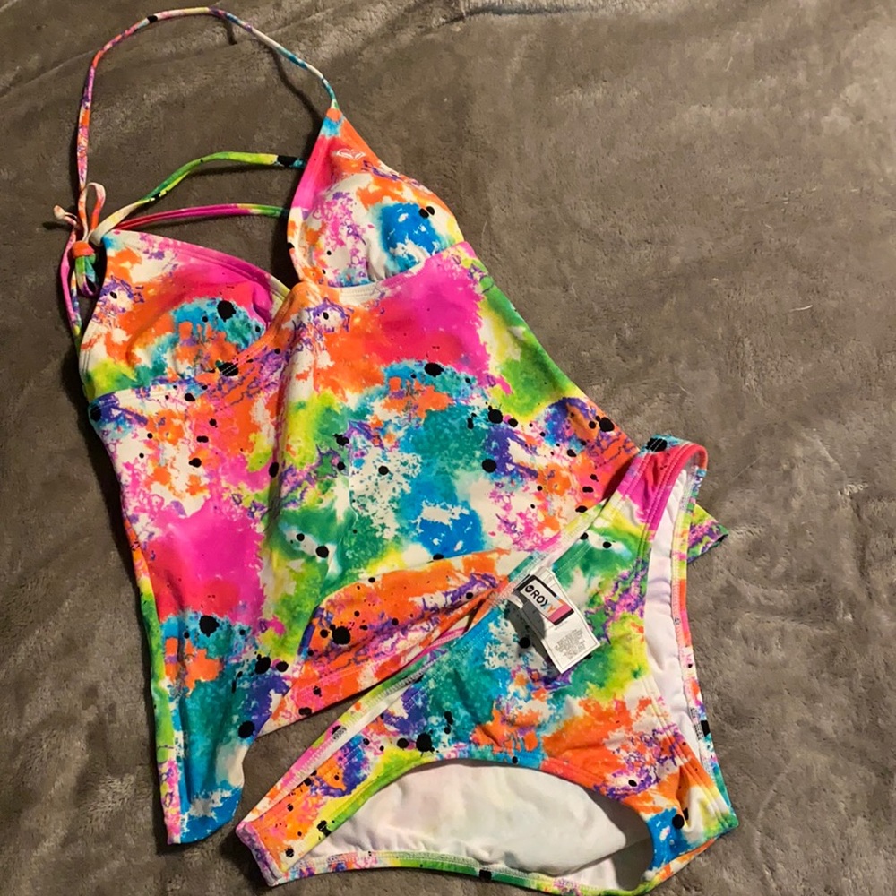 Roxy Tankini